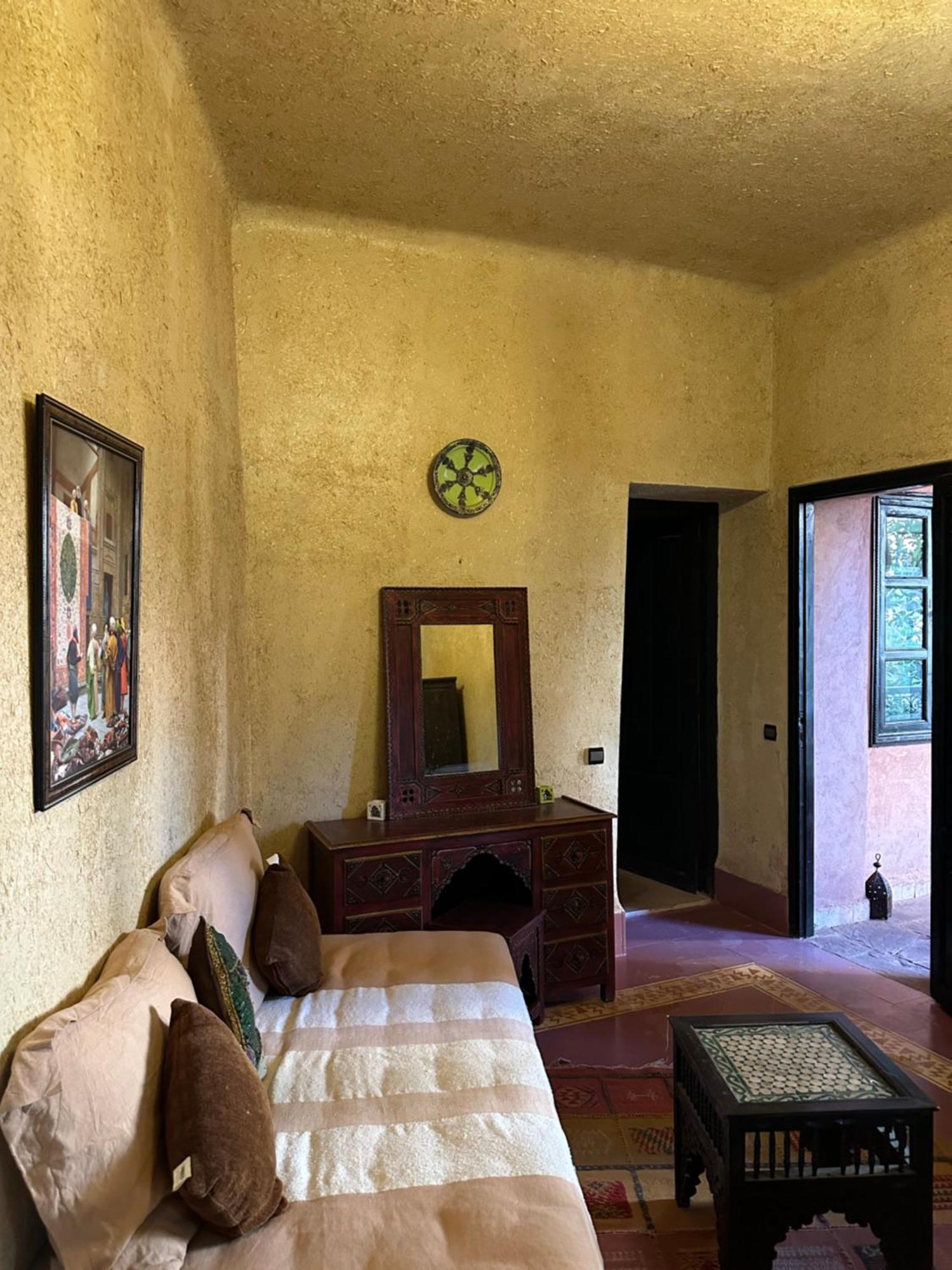 Riad Kasbah Omar Ourika Bagian luar foto